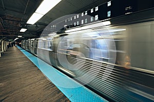 Train line towards Chicago Loop in Chicago photo