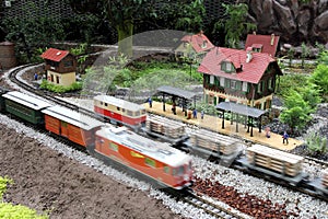Train Model at Gardens by the Bay