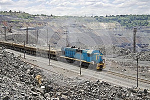 Train on the opencast