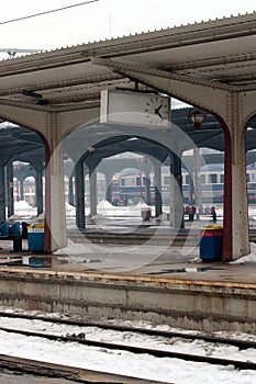 Cleared of snow platforms from Gara de Nord  photo