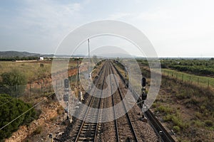 The train tracks as it passes through Valencia