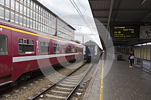 Trains entering and leaving the Bruxelles train station