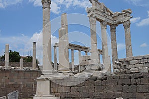 Trajaneum columns