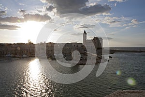 Tramonto sulla cattedrale di Trani