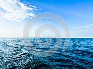 Tranquil Blue Seascape with Idyllic Horizon over Water