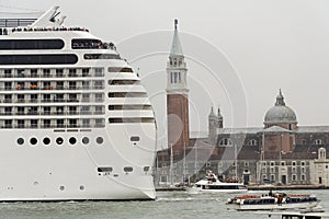 Transatlantic in Venice