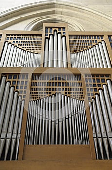 Transept organ, Cathedrale Saint-Jean-Baptiste, Lyon