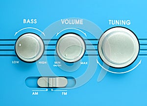 Transistor radio button