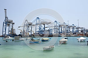 Transit port