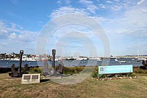 Translation: Punta del Este Harbor. National Directorate of Hydrography. MTOP means Ministry of Transport and Public Works.