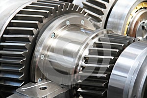 Transmission gear box