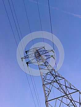 Transmission tower pylon