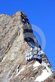 Transmitters and receivers upon Jungfrau mountain
