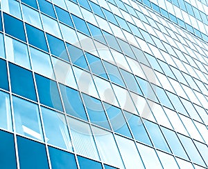 Transparent glass wall