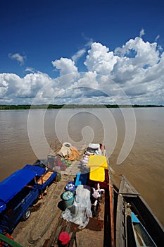 Transportation of goods on the amazon photo