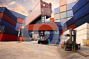 Transportation Logistics of international container cargo