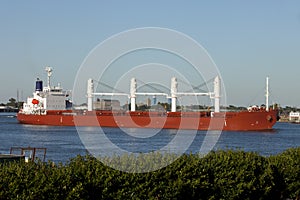 Transportation: Shipping on the Mississippi River