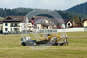 Transporting a excavator