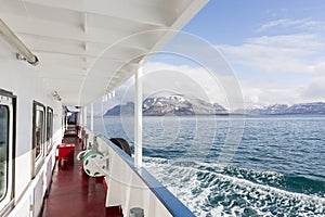 Travel in the Arctic with a expedition vessel, Svalbard, Norway