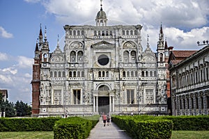 Green court and church of Certosa di Pavia