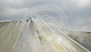 Tray tailings in the open pit