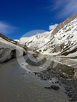 Treacherous Roads - Jojila Pass, India