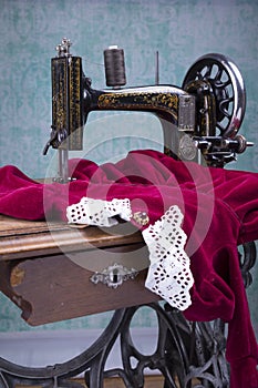 Treadle sewing machine