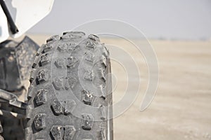 Treads and grooves on a Quad wheel tyre