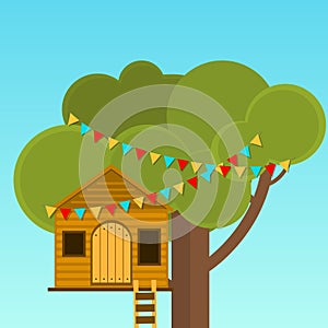 Tree House children's games. Playhouse on the tree.