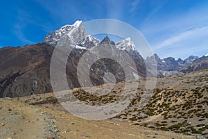 Trekking trail from Dingboche to Lobuche village, Everest region