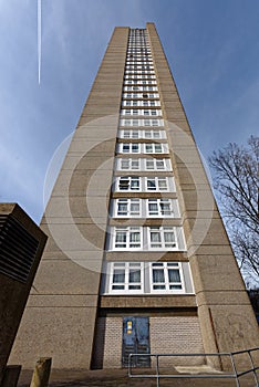 Trellick Tower London, brutalist. Arquitecture photo