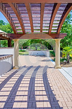 Trellis design canopy details