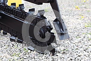 Trench digger machine for trenching