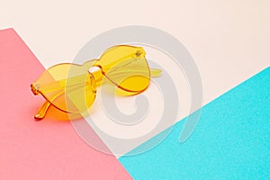 Trendy colorful transparant sunglasses