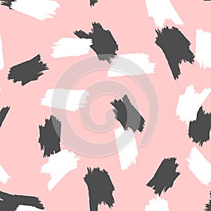 Trendy seamless pattern with colored brush strokes. Grunge, sketch, graffiti, watercolor, paint.
