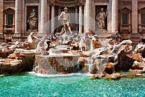 Trevi Fountain (Fontana di Trevi).