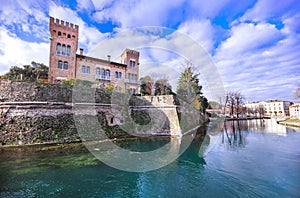 Treviso castello Romano Fortunato; monumenti, edifici storici e punti di interesse nel centro storico della cittÃ  trevigiana