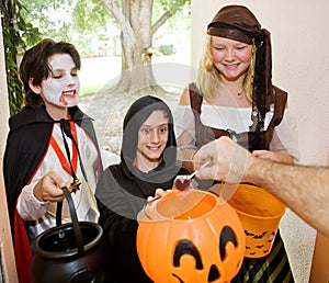 Trick or Treaters at Door