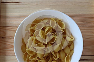 Tricolors pasta, italian pasta, regular pasta, mini shells pasta,