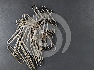 trigonal clips paper clips