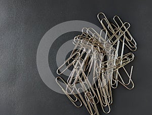 trigonal clips paper clips