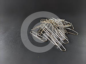 trigonal clips paper clips