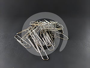 trigonal clips paper clips