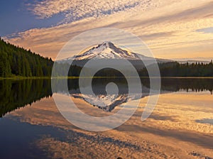 Trillium Lake Oregon photo