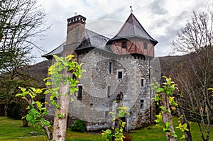 Trip to the Dordogne-PÃ©rigord region in Aquitaine, France. Between the medieval villages of St. Emilion and Limeuil,