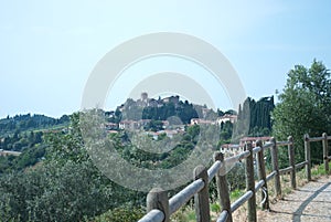 Stupendous medieval villages on the Tuscan hills