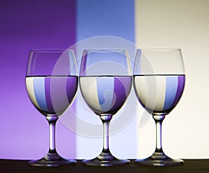 Triple refraction wine glasses