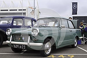 Triumph herald 100e deluxe