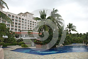 Tropic hotel