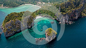 Tropicale Spiaggia sul isola Oceano. Spiaggia. corde baia. tailandia. vista aerea. tromba 